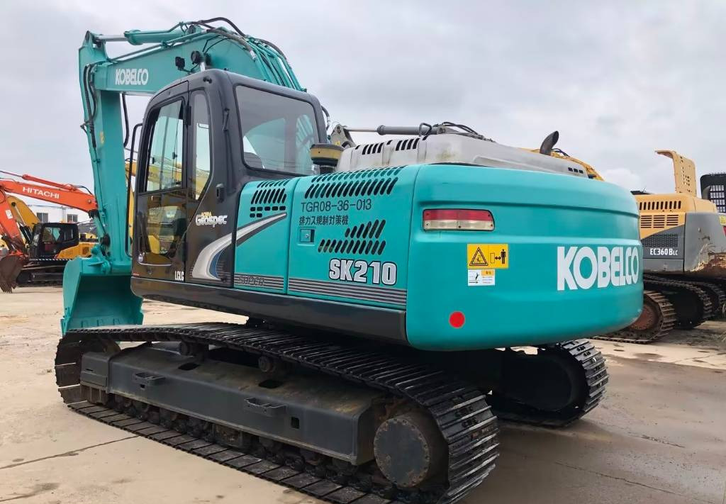 Kobelco SK 210-8 - Pásové rýpadlo: obrázek 2 Kobelco SK 210-8 - Pásové rýpadlo: obrázek 2