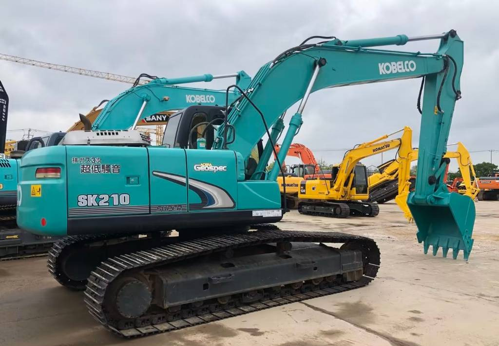 Kobelco SK 210-8 - Pásové rýpadlo: obrázek 1 Kobelco SK 210-8 - Pásové rýpadlo: obrázek 1