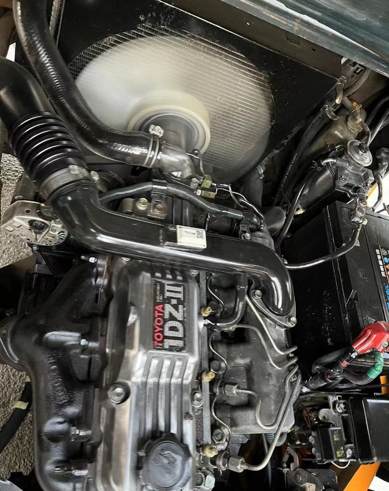 Komatsu 30 30 - Dieselový vysokozdvižný vozík: obrázek 4 Komatsu 30 30 - Dieselový vysokozdvižný vozík: obrázek 4