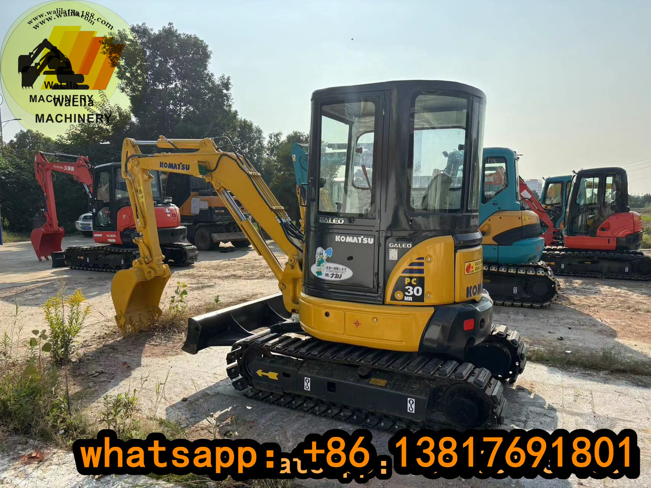 Komatsu PC 30 MR-3 Komatsu 30, Komatsu 35-3 - Mini rýpadlo: obrázek 3 Komatsu PC 30 MR-3 Komatsu 30, Komatsu 35-3 - Mini rýpadlo: obrázek 3