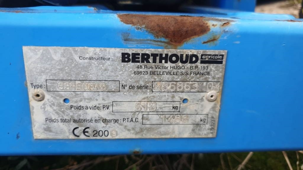 Berthoud Winair 1500 - Tažený postřikovač: obrázek 4 Berthoud Winair 1500 - Tažený postřikovač: obrázek 4