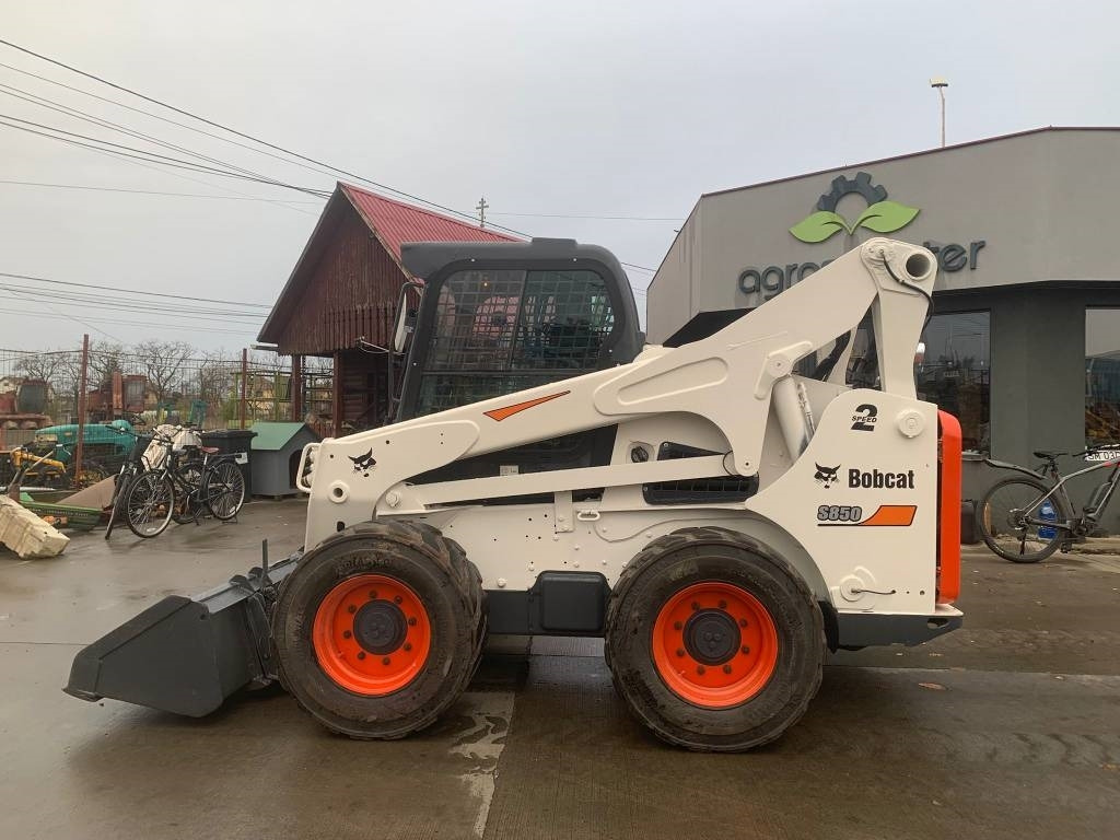 Bobcat S 850 - Smykový nakladač: obrázek 2 Bobcat S 850 - Smykový nakladač: obrázek 2