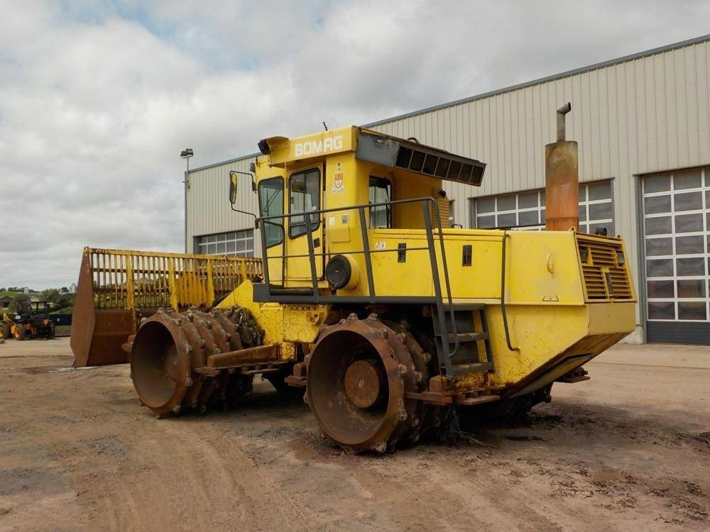 Bomag BC 671 RB - Kompaktor: obrázek 2 Bomag BC 671 RB - Kompaktor: obrázek 2