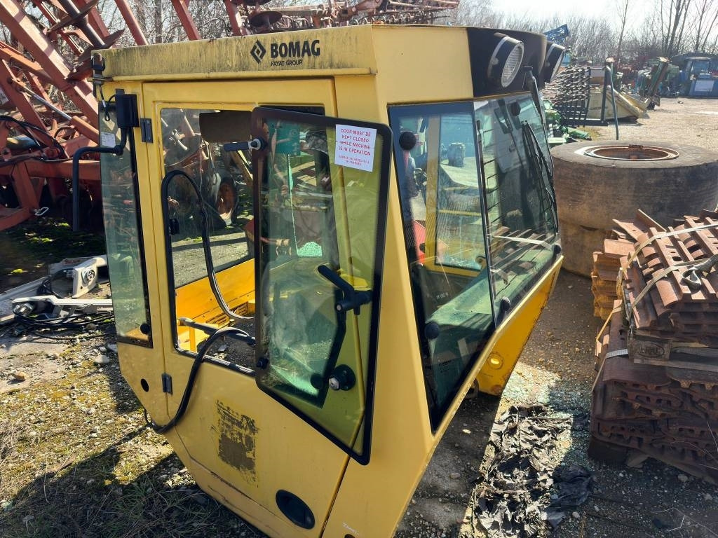 Bomag BW 177-226 D/DH CABIN - Kabina pro Stavební technika: obrázek 3 Bomag BW 177-226 D/DH CABIN - Kabina pro Stavební technika: obrázek 3