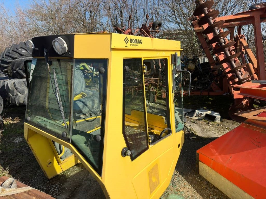 Bomag BW 177-226 D/DH CABIN - Kabina pro Stavební technika: obrázek 1 Bomag BW 177-226 D/DH CABIN - Kabina pro Stavební technika: obrázek 1