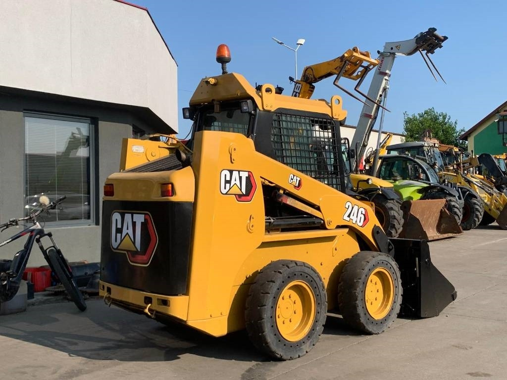 Smykový nakladač CAT 246: obrázek 6 Smykový nakladač CAT 246: obrázek 6
