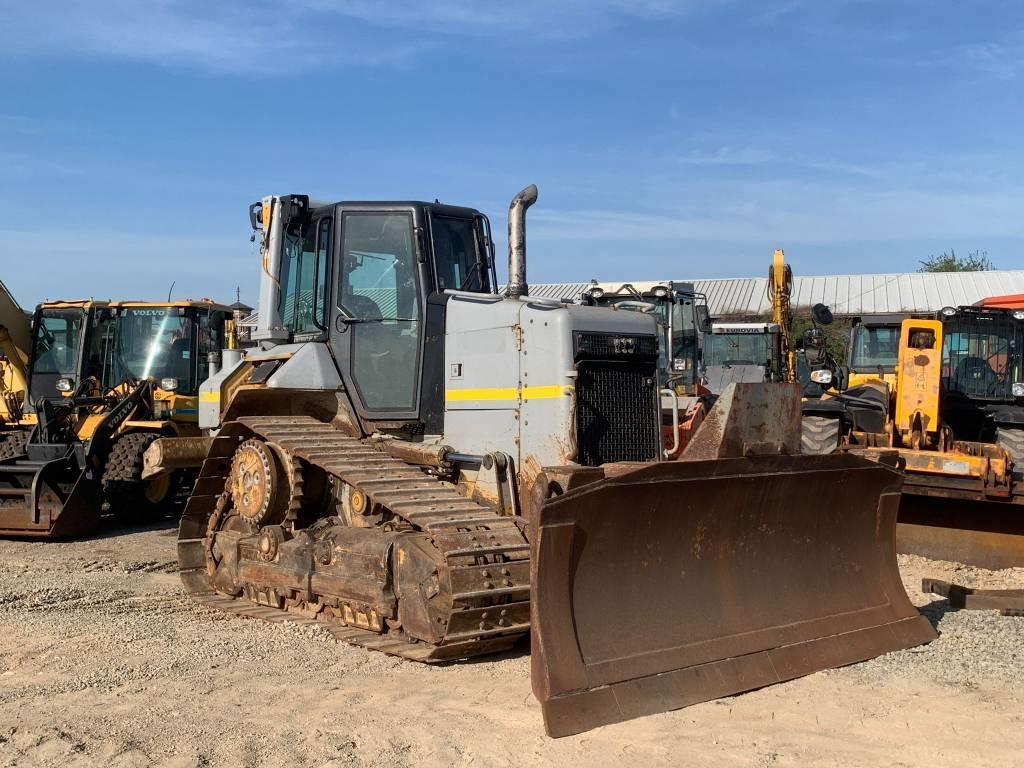 CAT D 6 N - Buldozer: obrázek 2 CAT D 6 N - Buldozer: obrázek 2