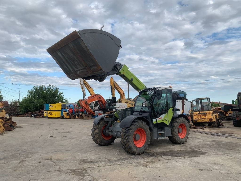 Claas Scorpion 732 - Teleskopický manipulátor: obrázek 1 Claas Scorpion 732 - Teleskopický manipulátor: obrázek 1