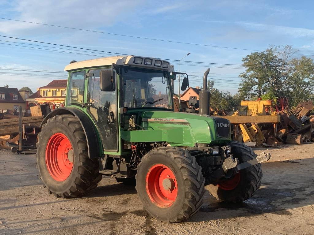 Fendt 209S - Traktor: obrázek 1 Fendt 209S - Traktor: obrázek 1