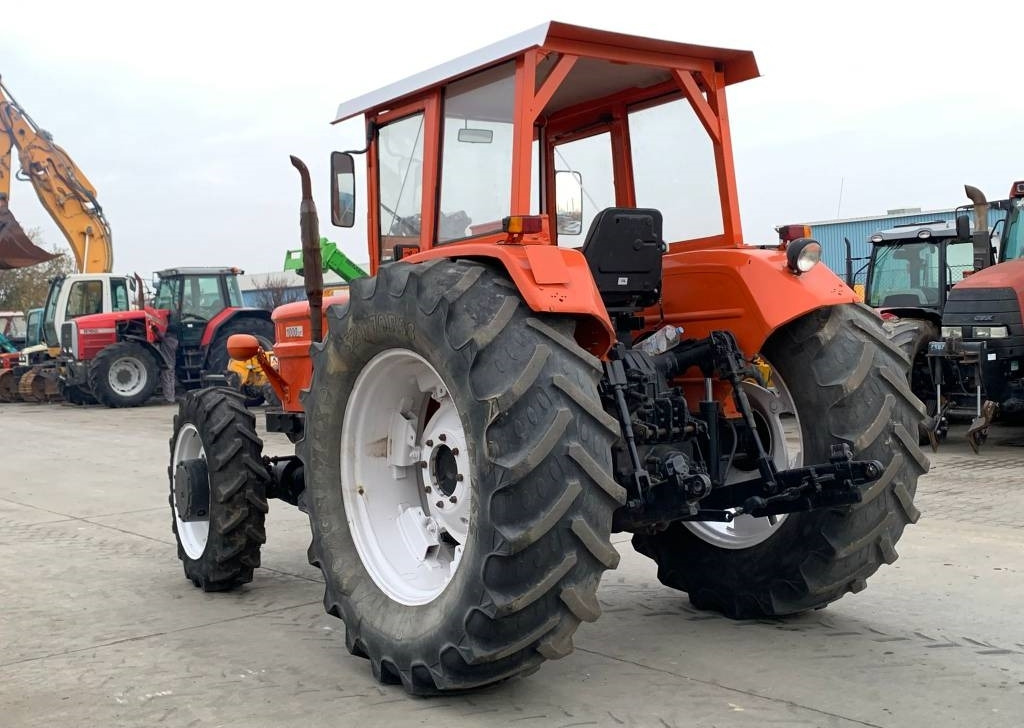 Fiat 1000DT - Traktor: obrázek 2 Fiat 1000DT - Traktor: obrázek 2