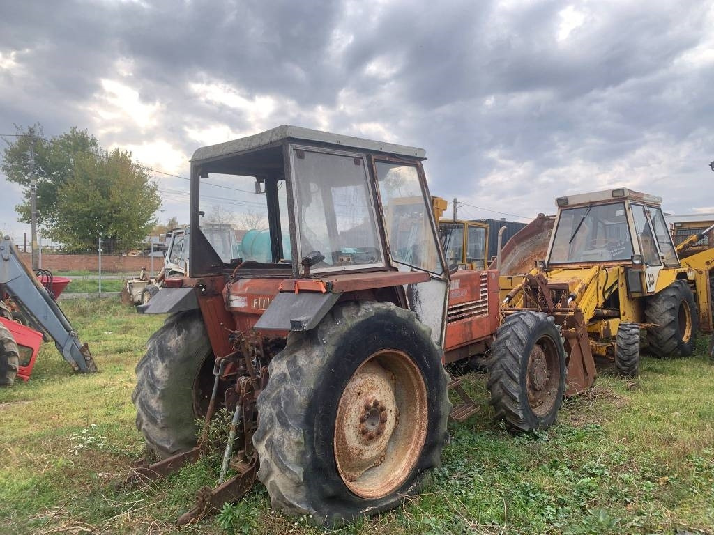 Fiat 680 DT - Traktor: obrázek 4 Fiat 680 DT - Traktor: obrázek 4