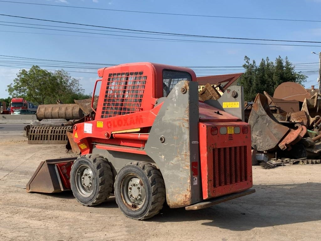 Gehl SL3840SX - Smykový nakladač: obrázek 3 Gehl SL3840SX - Smykový nakladač: obrázek 3