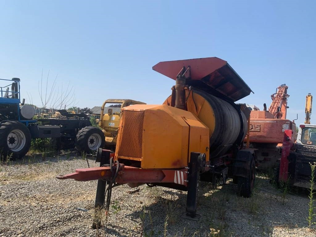 Gerhard Eckart BF60-25 - Technika pro ukládaní asfaltu: obrázek 3 Gerhard Eckart BF60-25 - Technika pro ukládaní asfaltu: obrázek 3