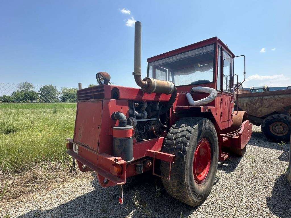 Hamm HW 2304 S - Kompaktor: obrázek 2 Hamm HW 2304 S - Kompaktor: obrázek 2