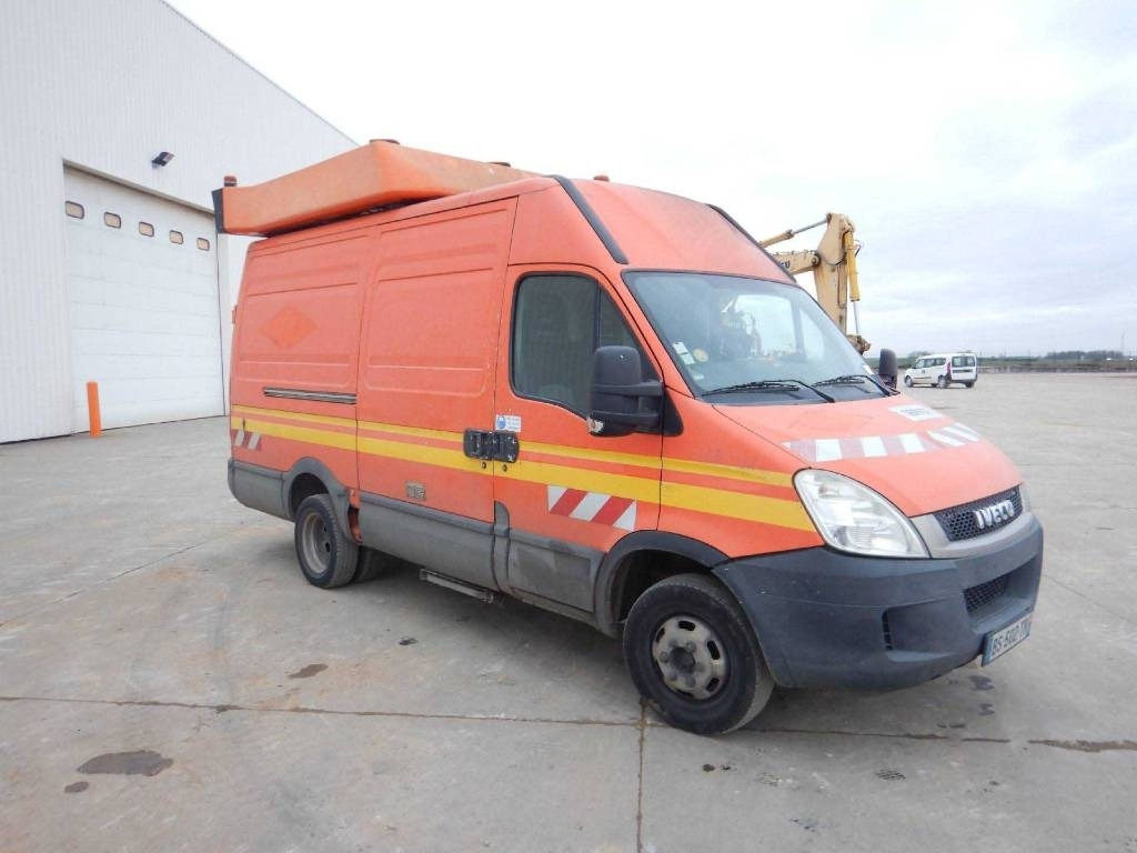 Iveco Daily 50C15 - Furgon: obrázek 2 Iveco Daily 50C15 - Furgon: obrázek 2