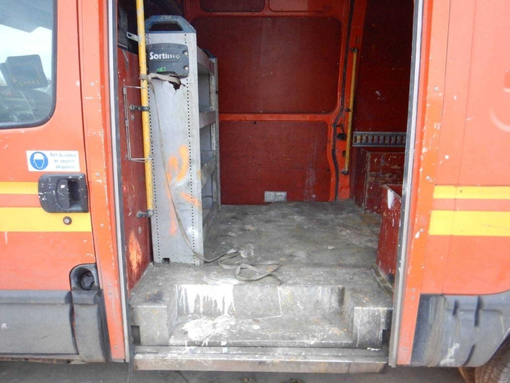 Iveco Daily 50C15 - Furgon: obrázek 3 Iveco Daily 50C15 - Furgon: obrázek 3