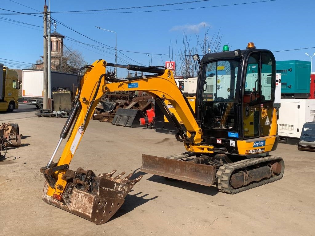 JCB 8026 CTS - Mini rýpadlo: obrázek 1 JCB 8026 CTS - Mini rýpadlo: obrázek 1