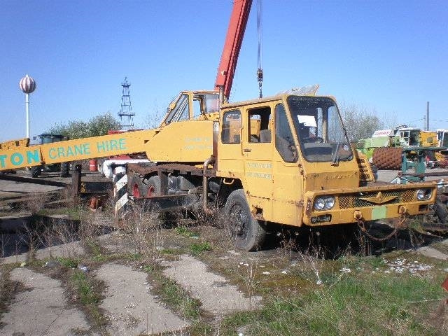 Kato 16T - Autojeřáb: obrázek 1 Kato 16T - Autojeřáb: obrázek 1