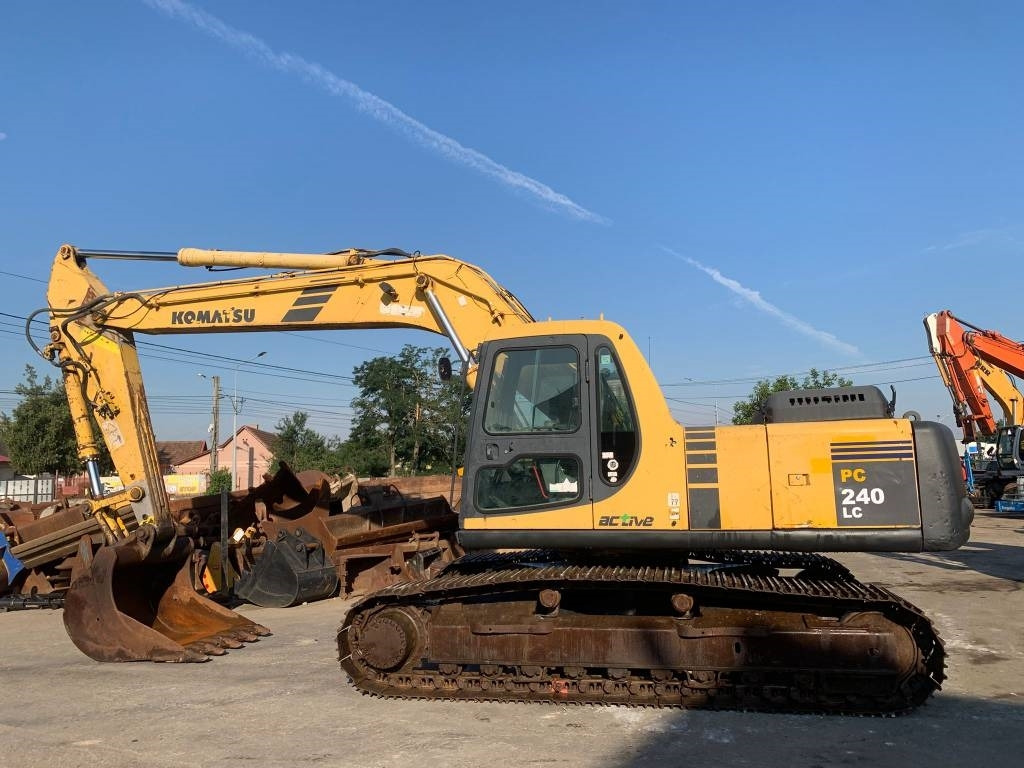 Komatsu PC 240 NLC-6K - Pásové rýpadlo: obrázek 2 Komatsu PC 240 NLC-6K - Pásové rýpadlo: obrázek 2