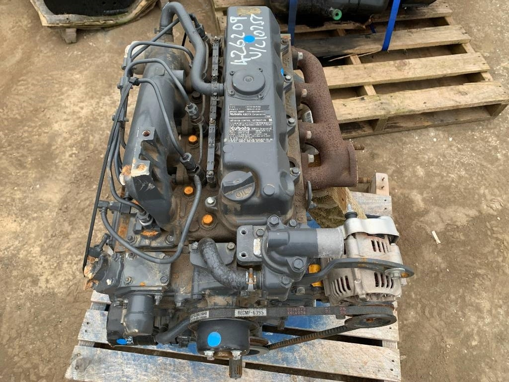 Kubota V 2203 ENGINE - Motor pro Stavební technika: obrázek 3 Kubota V 2203 ENGINE - Motor pro Stavební technika: obrázek 3