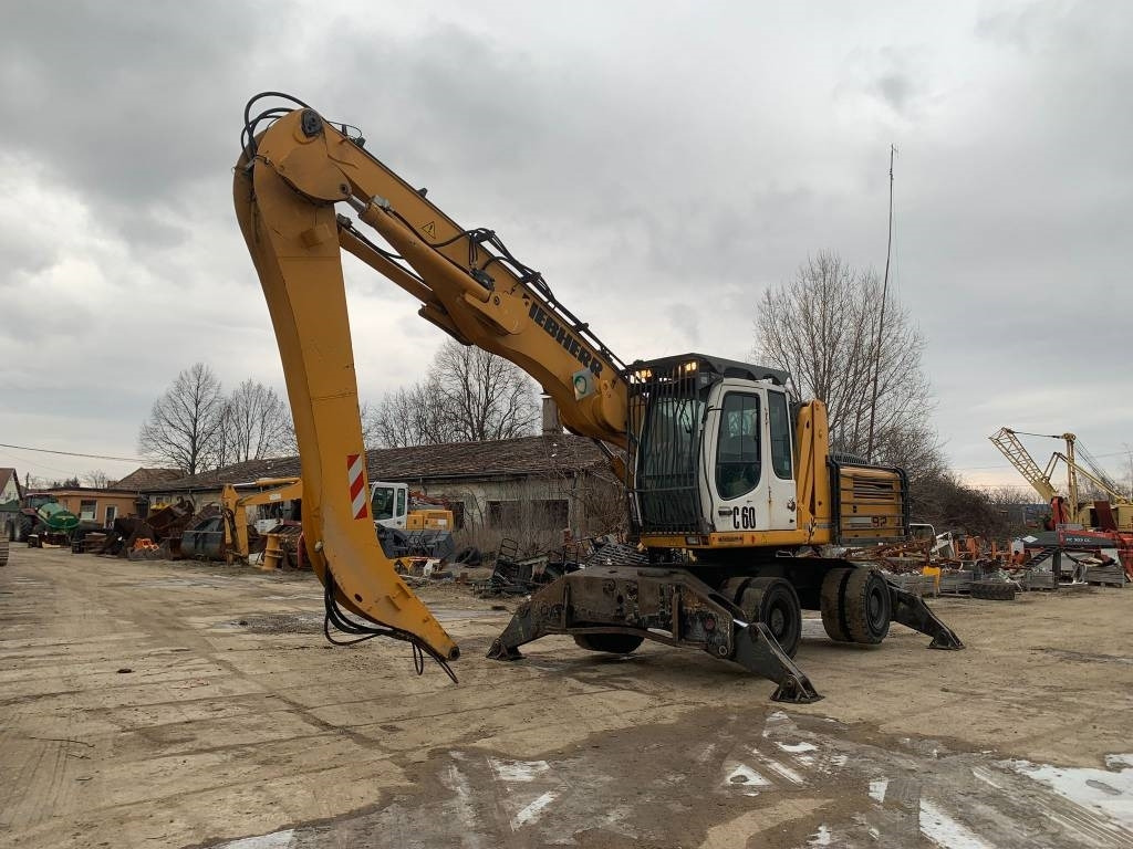 Liebherr A 924 C Litronic - Překládkové rypadlo: obrázek 1 Liebherr A 924 C Litronic - Překládkové rypadlo: obrázek 1