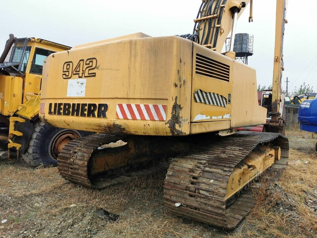 Liebherr R 942 Litronic - Pásové rýpadlo: obrázek 5 Liebherr R 942 Litronic - Pásové rýpadlo: obrázek 5