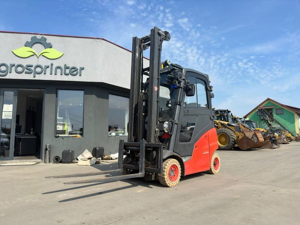 Linde H16T-01 - Plynový vysokozdvižný vozík: obrázek 1 Linde H16T-01 - Plynový vysokozdvižný vozík: obrázek 1