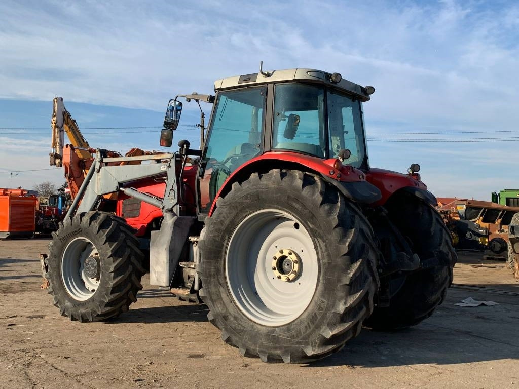 Massey Ferguson MF7485 - Traktor: obrázek 3 Massey Ferguson MF7485 - Traktor: obrázek 3