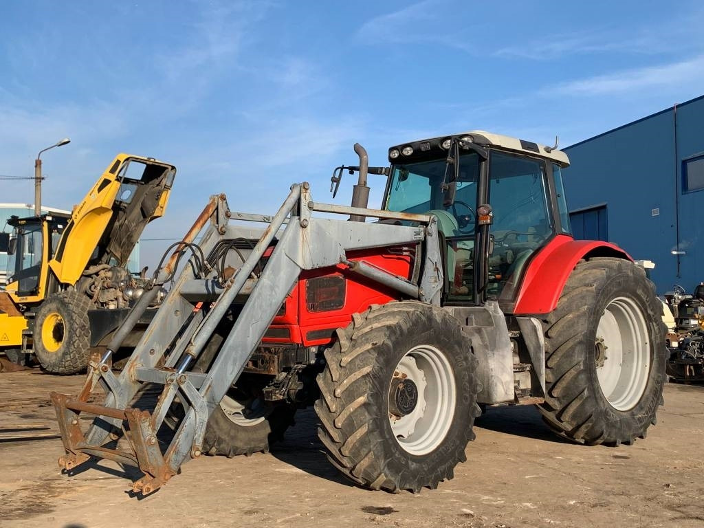 Massey Ferguson MF7485 - Traktor: obrázek 1 Massey Ferguson MF7485 - Traktor: obrázek 1