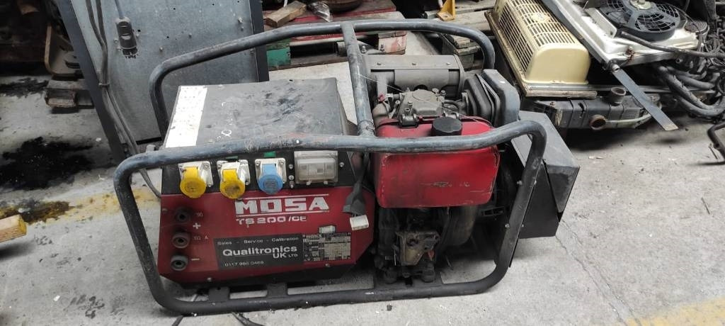 Mosa TS200/CF - Elektrický generátor: obrázek 1 Mosa TS200/CF - Elektrický generátor: obrázek 1