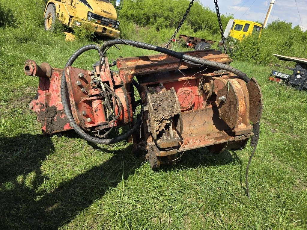 Movax SP60F PILE DRIVER - Samojízdné beranidlo: obrázek 1 Movax SP60F PILE DRIVER - Samojízdné beranidlo: obrázek 1