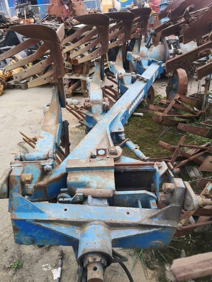 Rabe Rabewerk 4 Rabe Rabewerk 4 - Pluh: obrázek 2 Rabe Rabewerk 4 Rabe Rabewerk 4 - Pluh: obrázek 2