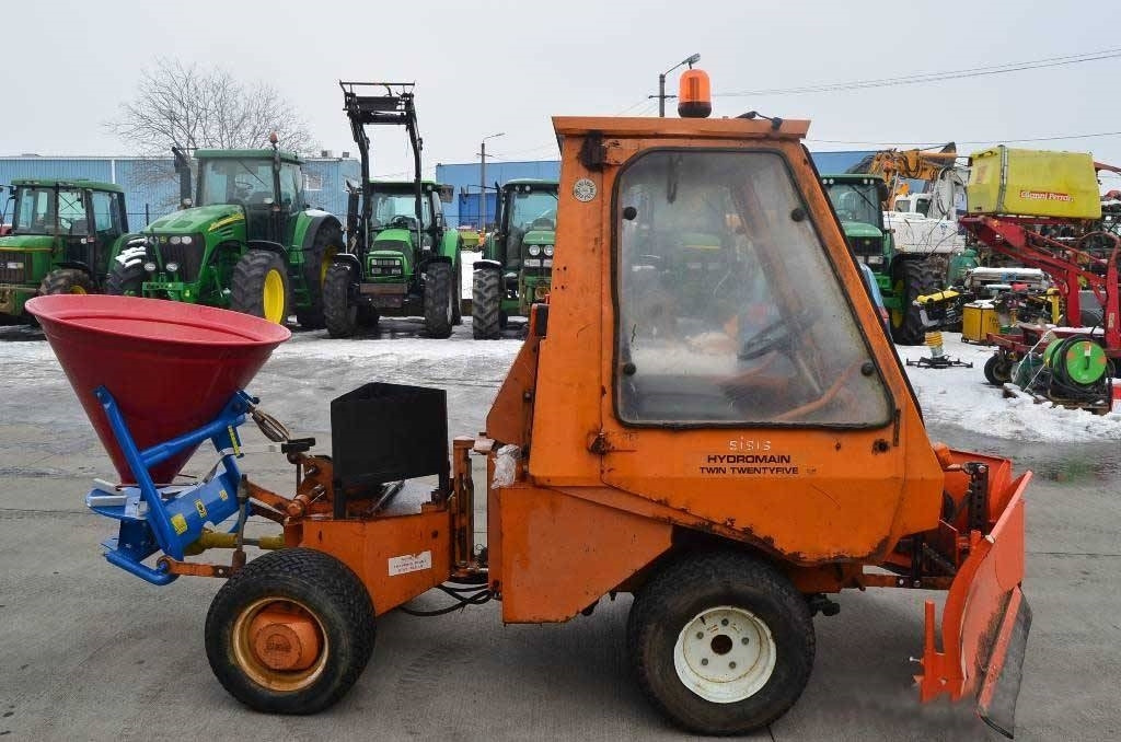 Sisis Sisis - Vozidlo pro zimní údržbu: obrázek 3 Sisis Sisis - Vozidlo pro zimní údržbu: obrázek 3
