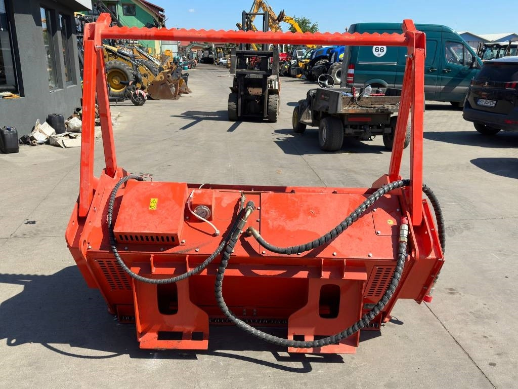 Topcat SSFM81 NEW FORESTRY MULCHER - Lesní mulčovač: obrázek 4 Topcat SSFM81 NEW FORESTRY MULCHER - Lesní mulčovač: obrázek 4