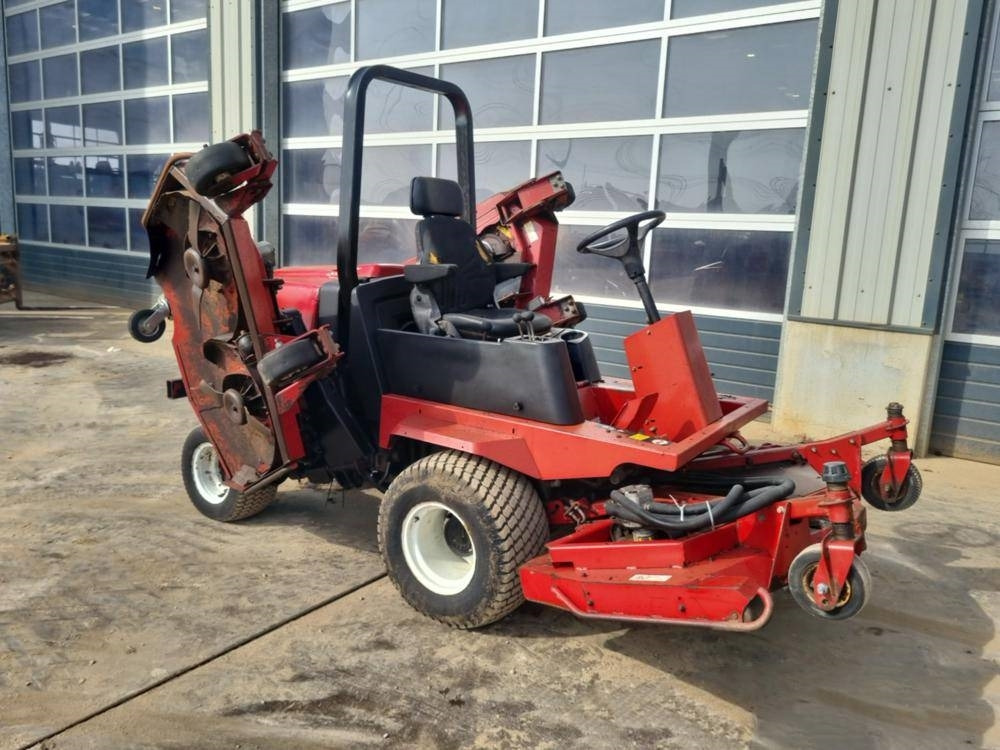 Toro GROUNDSMASTER 30410 - Sekačka na trávu: obrázek 4 Toro GROUNDSMASTER 30410 - Sekačka na trávu: obrázek 4
