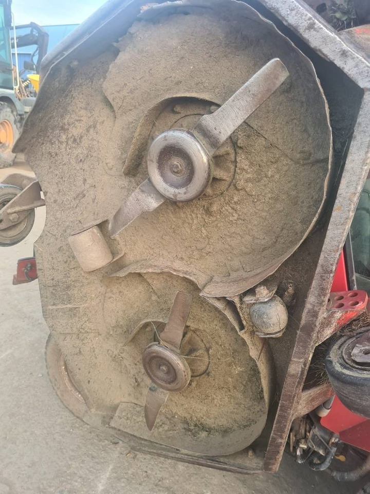 Sekačka na trávu Toro Groundmaster 4000D: obrázek 7