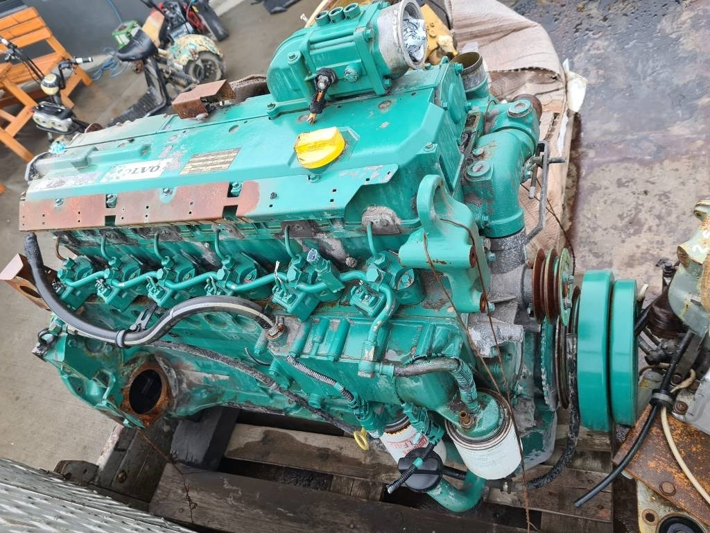 Volvo D7D LBE2 Engine for Volvo L120E, L110E Wheel loade - Motor pro Stavební technika: obrázek 2 Volvo D7D LBE2 Engine for Volvo L120E, L110E Wheel loade - Motor pro Stavební technika: obrázek 2