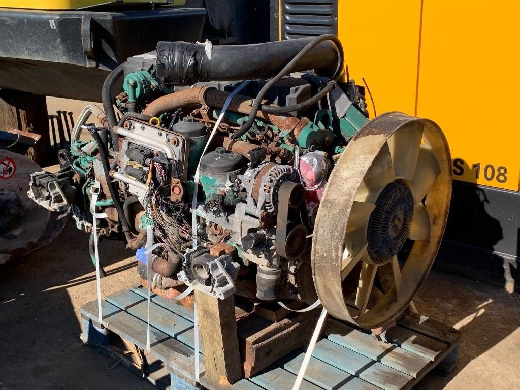 Volvo D7F ENGINE - Motor pro Stavební technika: obrázek 1 Volvo D7F ENGINE - Motor pro Stavební technika: obrázek 1