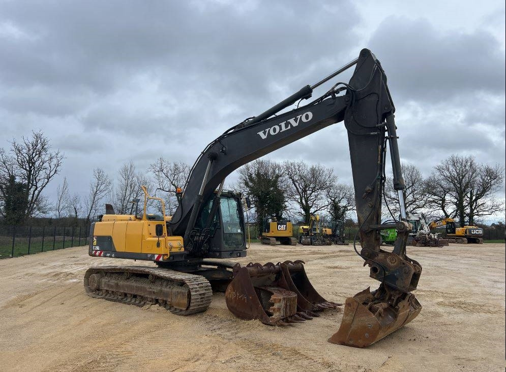 Volvo EC 220 DL - Pásové rýpadlo: obrázek 4 Volvo EC 220 DL - Pásové rýpadlo: obrázek 4