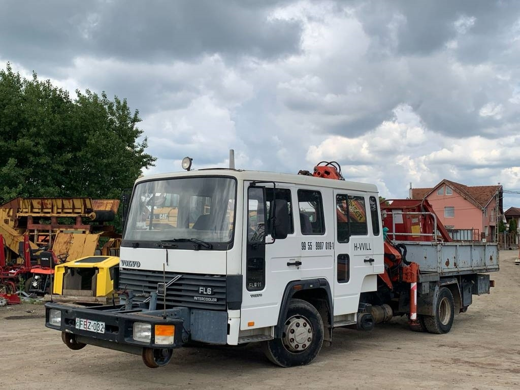 Volvo FL 611 Railway Truck - Auto s hydraulickou rukou: obrázek 4 Volvo FL 611 Railway Truck - Auto s hydraulickou rukou: obrázek 4