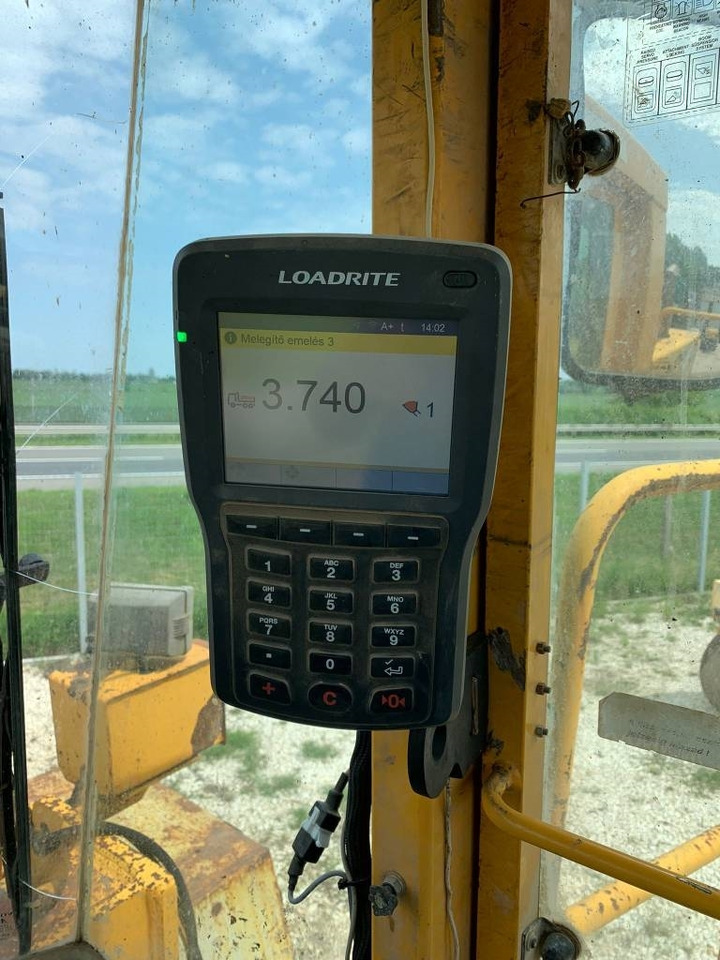 Volvo L330C - Kolový nakladač: obrázek 4 Volvo L330C - Kolový nakladač: obrázek 4