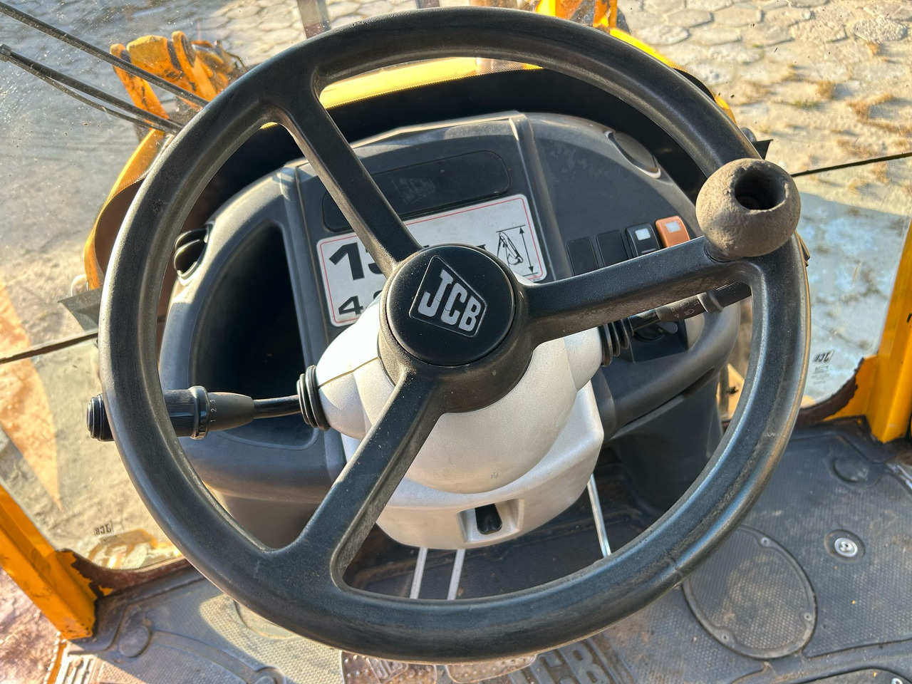 JCB 3CX - Rýpadlo-nakladač: obrázek 3 JCB 3CX - Rýpadlo-nakladač: obrázek 3