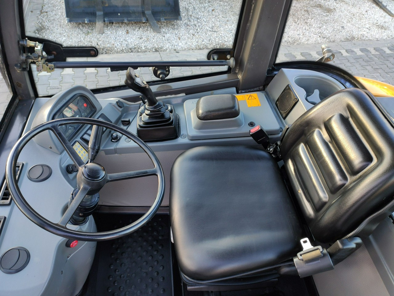 Volvo L25B - Kolový nakladač: obrázek 3 Volvo L25B - Kolový nakladač: obrázek 3