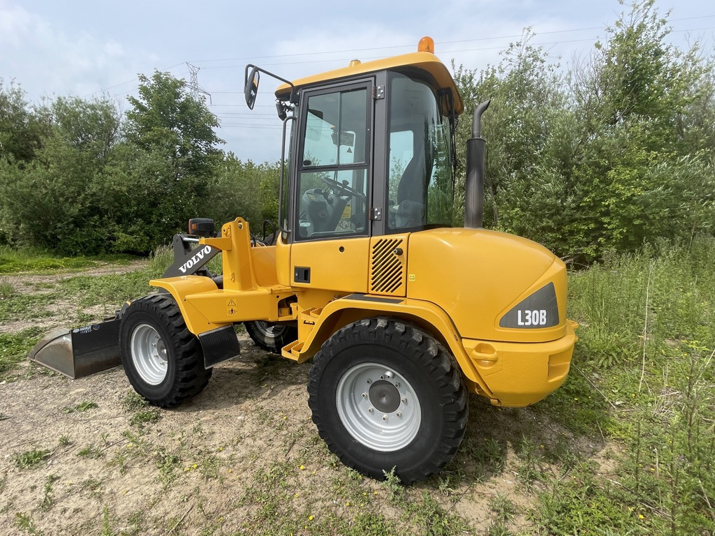 Volvo L30B PRO - Kolový nakladač: obrázek 1 Volvo L30B PRO - Kolový nakladač: obrázek 1