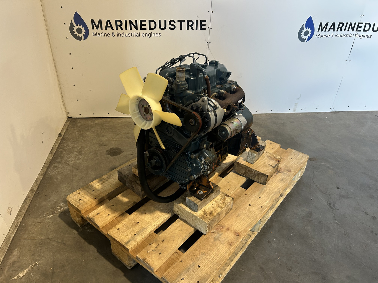Kubota D1102 - Motor pro Silniční válec: obrázek 1 Kubota D1102 - Motor pro Silniční válec: obrázek 1