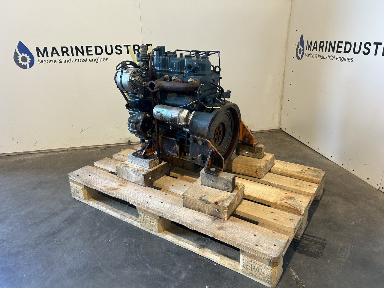 Kubota D1102 - Motor pro Silniční válec: obrázek 3 Kubota D1102 - Motor pro Silniční válec: obrázek 3