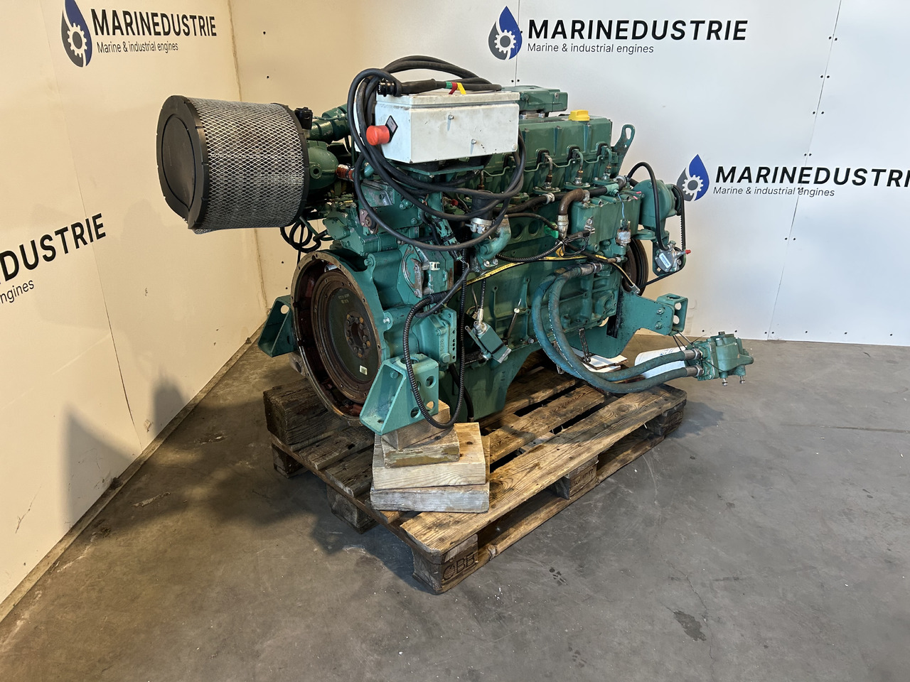 Volvo Penta D7C-B TA - Motor pro Jiná technika: obrázek 2 Volvo Penta D7C-B TA - Motor pro Jiná technika: obrázek 2