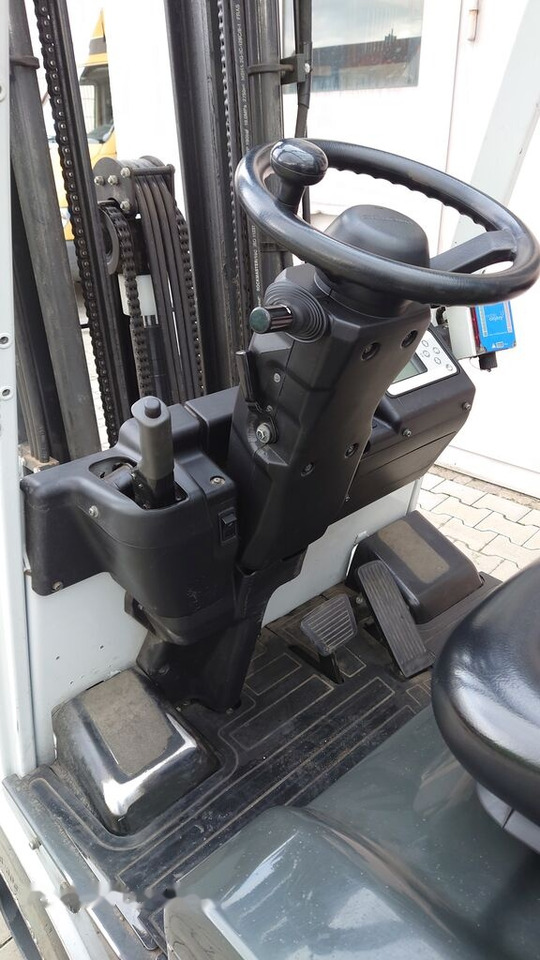 UniCarriers AG1N1L18Q - Elektrický vysokozdvižný vozík: obrázek 3 UniCarriers AG1N1L18Q - Elektrický vysokozdvižný vozík: obrázek 3