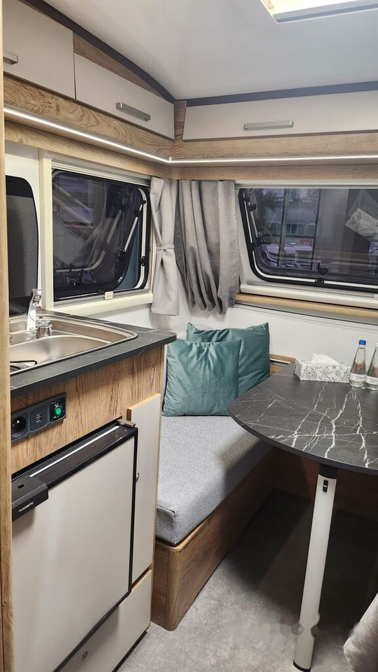 Nový Karavan Niewiadów NEW SPORT 4 kemping 4 osoby camping for 4 people 750kg: obrázek 9 Nový Karavan Niewiadów NEW SPORT 4 kemping 4 osoby camping for 4 people 750kg: obrázek 9