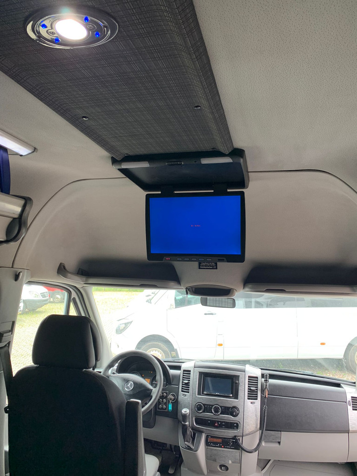 Turistický autobus Mercedes Benz Sprinter 516 CDI - 24 Miejsca: obrázek 21